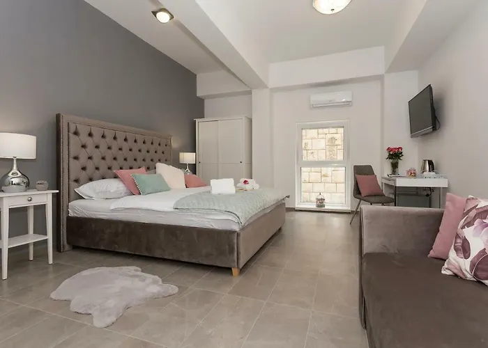 Luxury Saint Jacob Penzion 4*