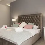 Luxury Saint Jacob Pensjonat 4*