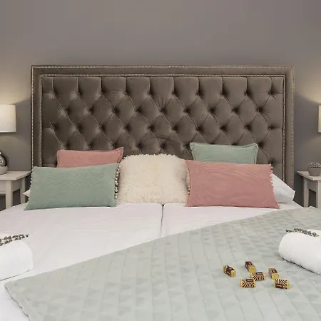 Luxury Saint Jacob
