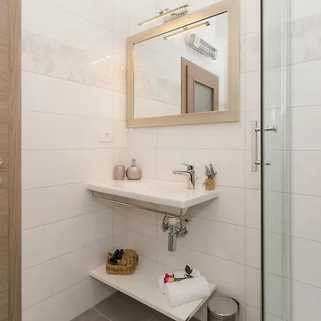 Luxury Saint Jacob Pensión Trogir